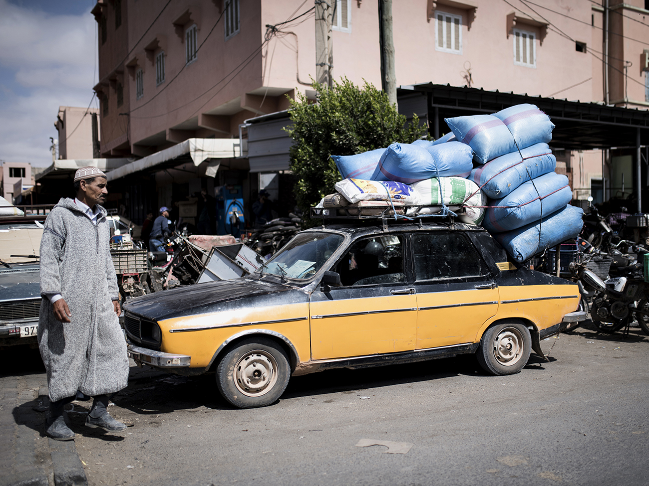 Renault 12 © Yohanne Lamoulère  Tendance Floue